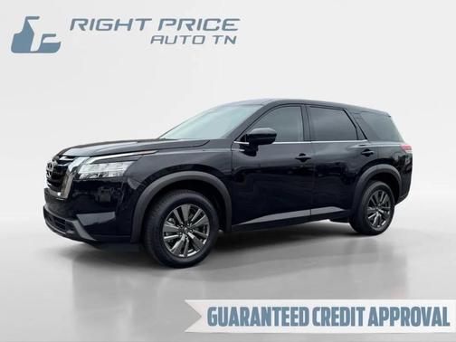 2022 Nissan Pathfinder S 2WD