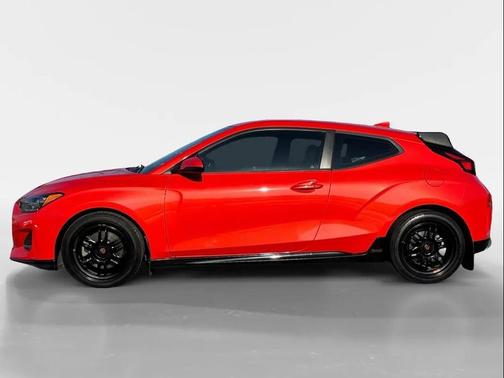 2020 Hyundai Veloster Base