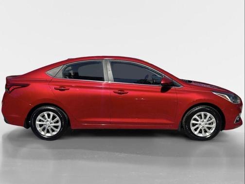 2019 Hyundai Accent SEL