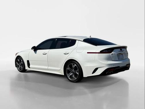 Snow White Pearl 2020 Kia Stinger GT-Line