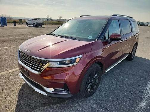 2022 Kia Carnival SX