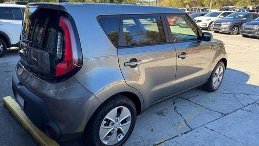 2016 Kia Soul Base