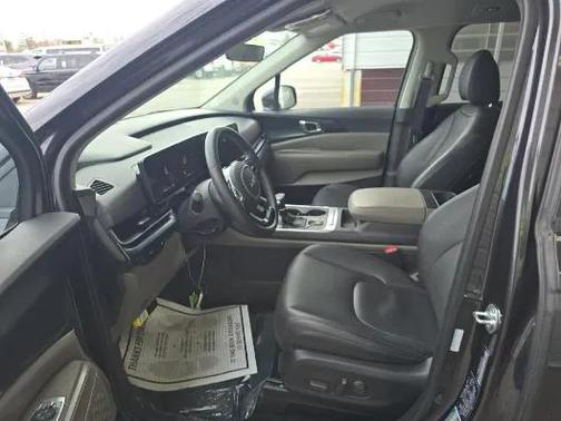 Panthera Metal 2025 Kia Carnival LXS