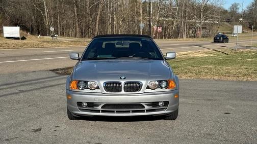 2002 BMW 325 Ci