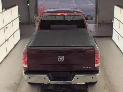 2017 RAM 3500 Tradesman Crew Cab 4x4 6'4' Box