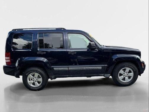 2011 Jeep Liberty Sport