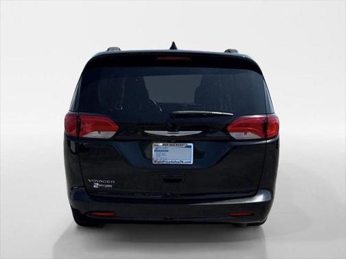 2020 Chrysler Voyager LXI
