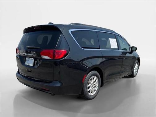 2020 Chrysler Voyager LXI
