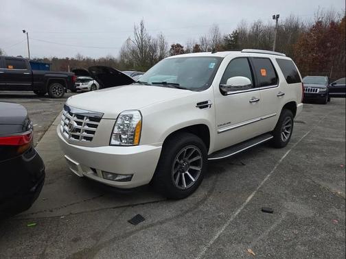 2013 Cadillac Escalade Luxury