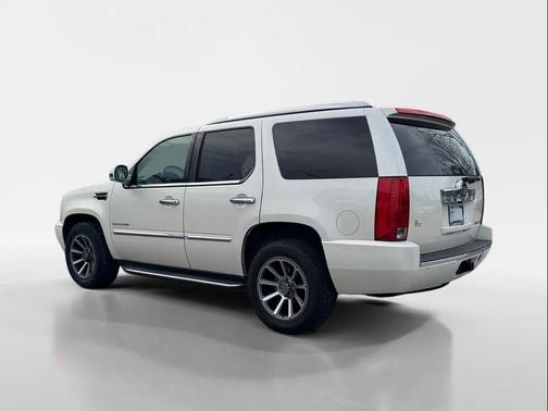 2013 Cadillac Escalade Luxury