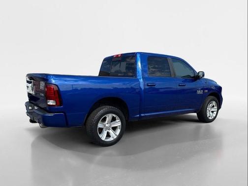 2016 RAM 1500 Sport