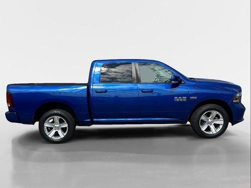 2016 RAM 1500 Sport