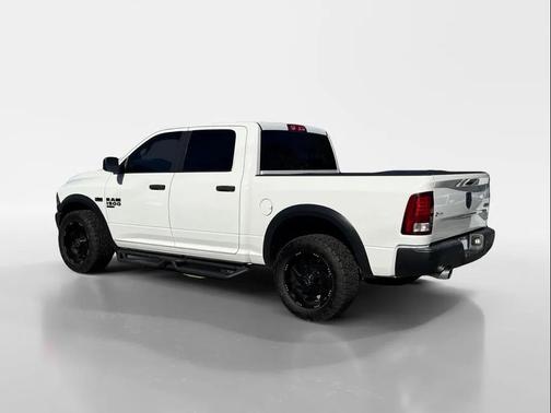 2021 RAM 1500 Classic Warlock Crew Cab 4x4 5'7' Box
