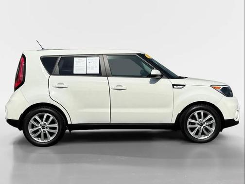 Clear White/Red Roof 2019 Kia Soul +