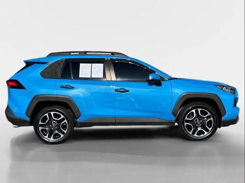 2020 Toyota RAV4 Adventure