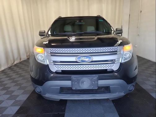 Tuxedo Black Metallic 2015 Ford Explorer Base