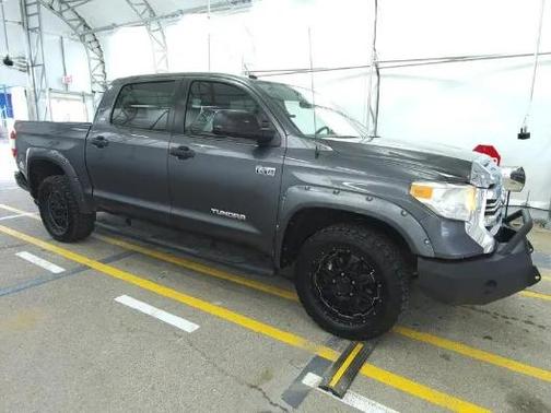 Magnetic Gray Metallic 2016 Toyota Tundra SR5