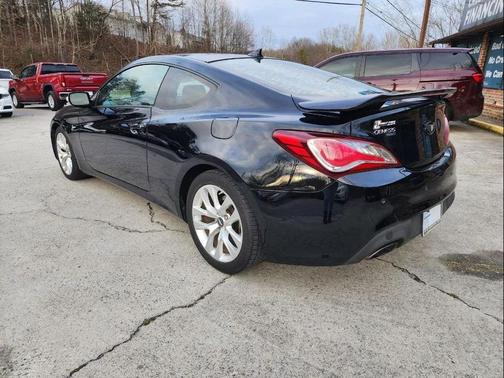 2013 Hyundai Genesis Coupe 3.8 Grand Touring
