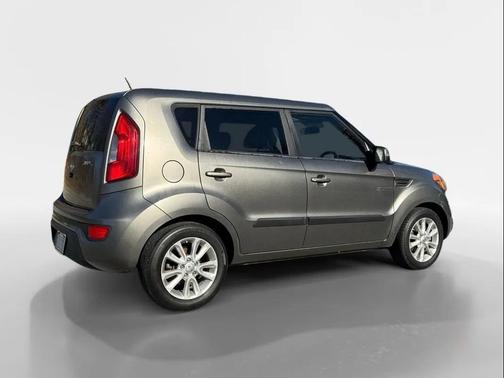 2012 Kia Soul +