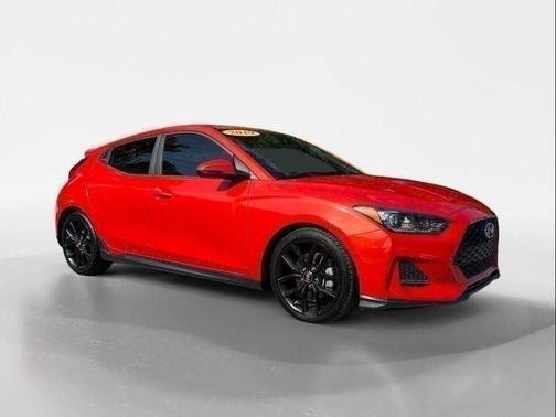 2019 Hyundai Veloster Base