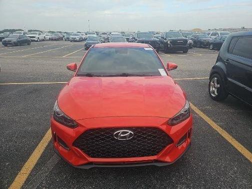 2019 Hyundai Veloster Base