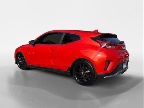 2019 Hyundai Veloster Base