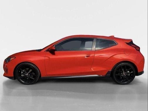 2019 Hyundai Veloster Base