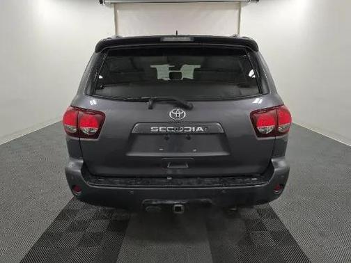 2018 Toyota Sequoia SR5