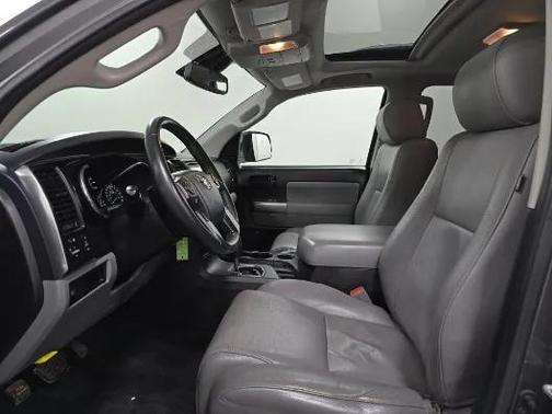 2018 Toyota Sequoia SR5