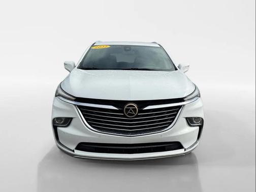 2022 Buick Enclave FWD Essence