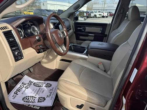 2017 RAM 2500 Laramie Mega Cab 4x4 6'4' Box