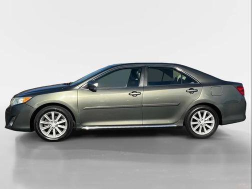 2014 Toyota Camry XLE