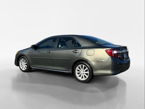 2014 Toyota Camry XLE