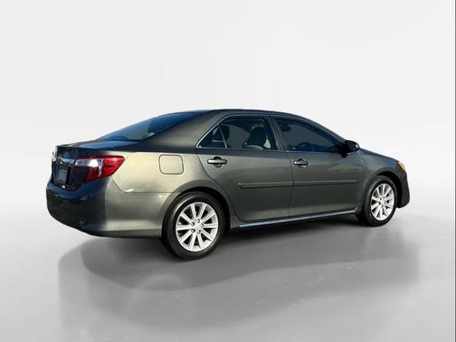 2014 Toyota Camry XLE