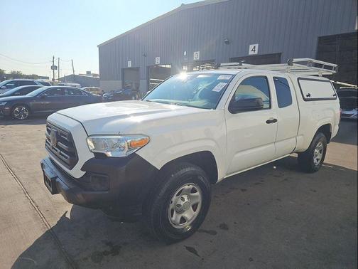 2019 Toyota Tacoma SR