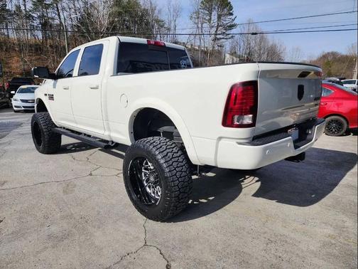 2016 RAM 2500 Laramie