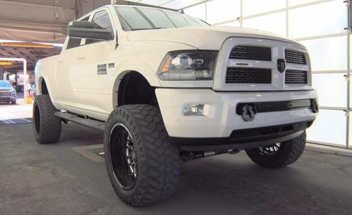 2016 RAM 2500 Laramie