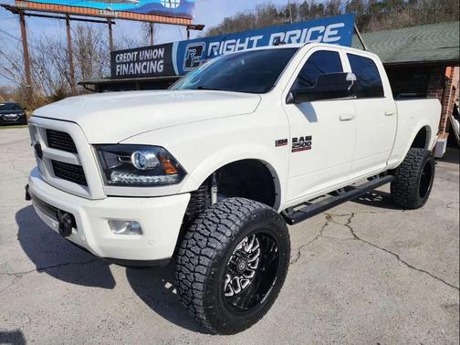 2016 RAM 2500 Laramie