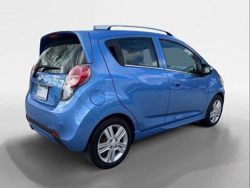 2015 Chevrolet Spark 2LT