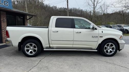 2017 RAM 1500 Laramie