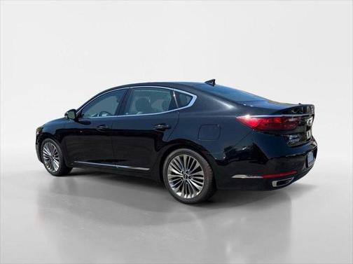 2019 Kia Cadenza Limited
