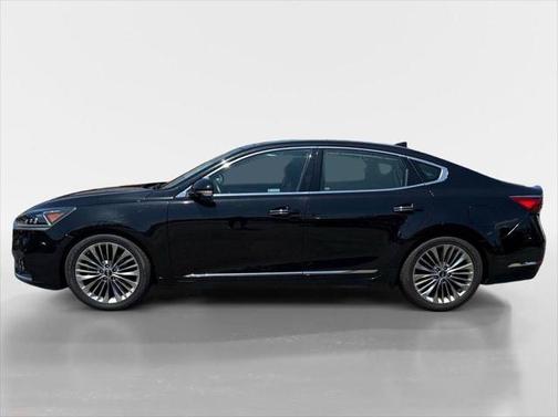 2019 Kia Cadenza Limited