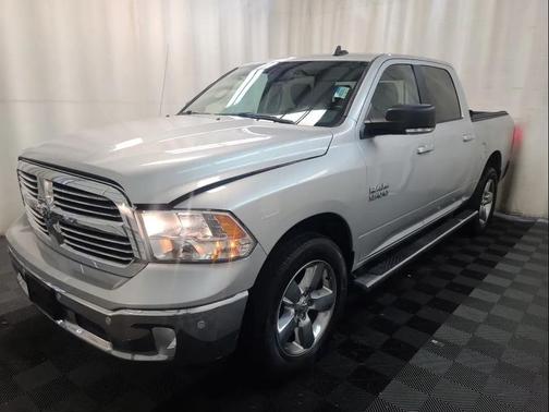 Bright Silver Metallic Clearcoat 2018 RAM 1500 Big Horn