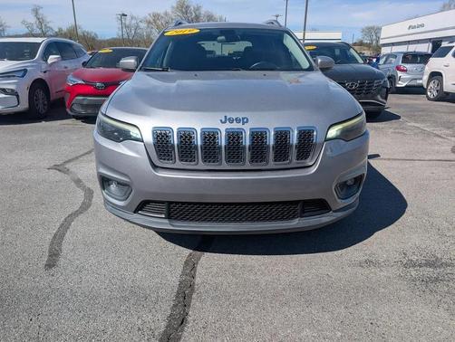 Billet Silver Metallic Clearcoat 2019 Jeep Cherokee Latitude Plus