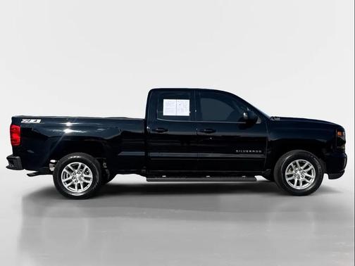 2017 Chevrolet Silverado 1500 2LT