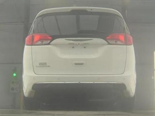 2020 Chrysler Pacifica Touring-L Plus