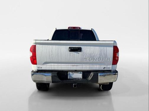 2016 Toyota Tundra SR5