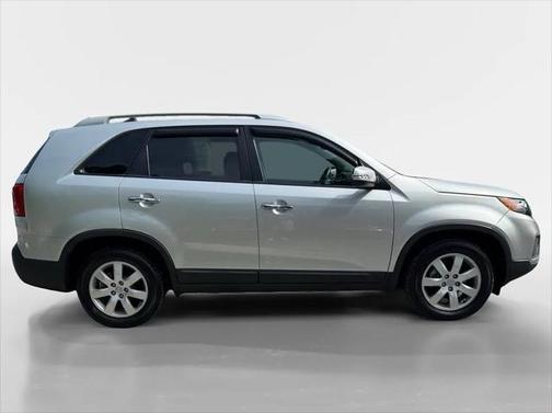 2012 Kia Sorento LX