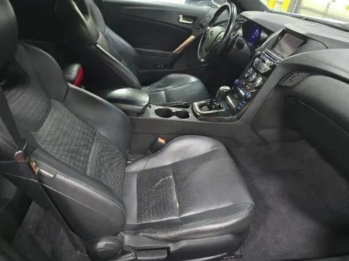 2016 Hyundai Genesis Coupe 3.8 Ultimate