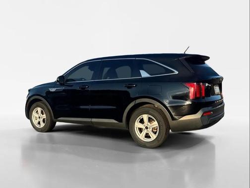 2021 Kia Sorento LX